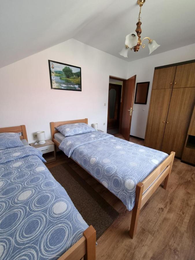Apartman Dubravcic Otočac Exterior foto